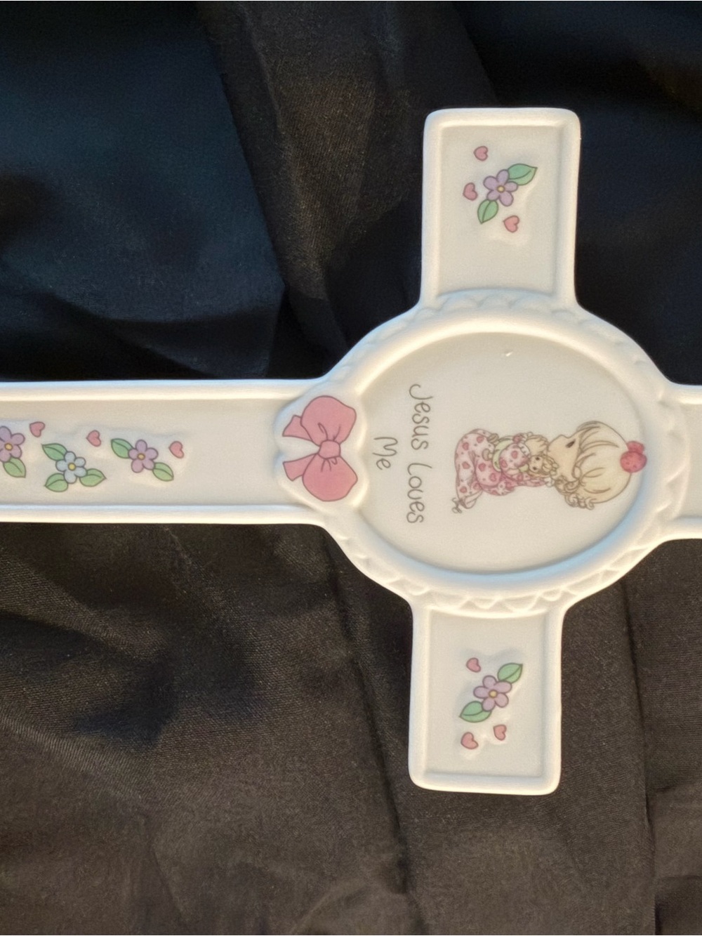 Precious Moments Jesus Loves Me Baby Girl Larg Wall Cross